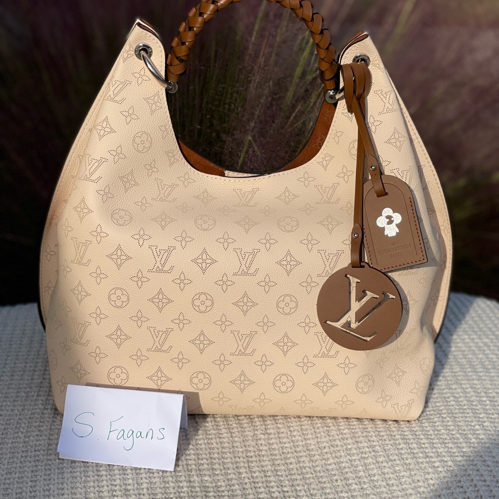 Louis Vuitton Carmel